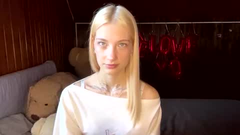Elsa online show from July 18, 2026, 8:07 am