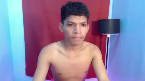 janlloyd04 online show from May 10, 2026, 6:07 am