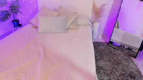 Snapshot of jannafoxx_ chatting on May 8, 2026, 7:08 pm online show from May 8, 2026, 7:08 pm