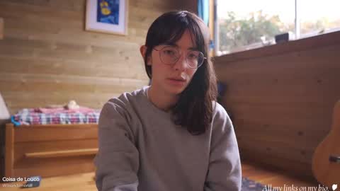 Snapshot of janne_maybe chatting on February 16, 2025, 5:04 pm jmaybe e online show from February 16, 2025, 5:04 pm