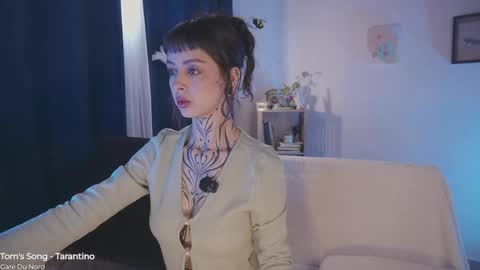 Snapshot of janne_maybe chatting on March 16, 2026, 3:27 pm jmaybe e online show from March 16, 2026, 3:27 pm