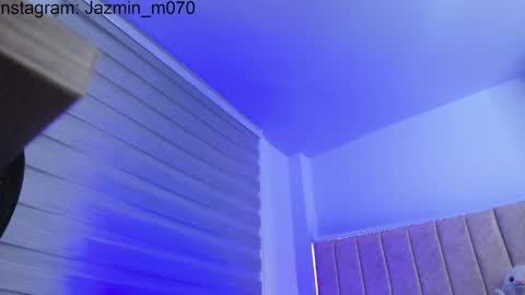 Snapshot of janne_moore chatting on April 15, 2026, 9:38 am Jane online show from April 15, 2026, 9:38 am