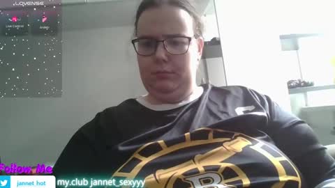Snapshot of jannet_star chatting on May 10, 2026, 10:20 am Jannet online show from May 10, 2026, 10:20 am