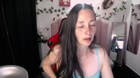 janneth16 online show from April 16, 2026, 12:06 pm