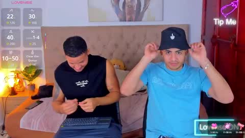 janomar01 online show from October 18, 2025, 7:03 pm