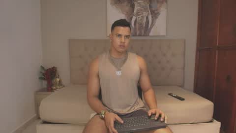 Snapshot of janomar01 chatting on July 23, 2026, 7:45 pm janomar01 online show from July 23, 2026, 7:45 pm