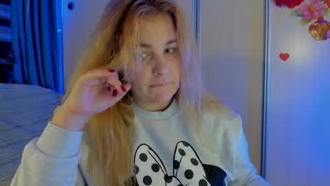 JansyLines online show from December 3, 2025, 7:12 pm