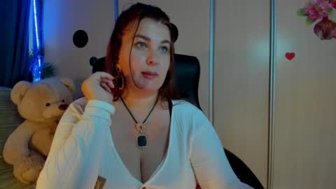 Snapshot of jansylines chatting on June 10, 2026, 4:39 pm JansyLines online show from June 10, 2026, 4:39 pm