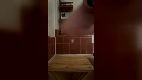 Snapshot of jaqenhghr chatting on February 3, 2026, 7:41 pm jaqenhghr online show from February 3, 2026, 7:41 pm