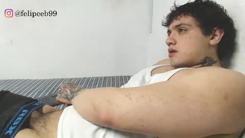 Snapshot of jareth_brunet chatting on May 19, 2026, 5:36 am Jareth online show from May 19, 2026, 5:36 am
