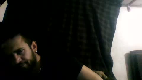 Snapshot of jarubio chatting on August 2, 2026, 7:40 am david thomas online show from August 2, 2026, 7:40 am