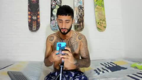 Snapshot of jaryandnick_smith chatting on July 3, 2026, 4:08 am jaryandnick_smith online show from July 3, 2026, 4:08 am