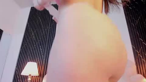 Snapshot of jaslyn__smith chatting on June 12, 2026, 5:34 pm Jaslyn online show from June 12, 2026, 5:34 pm