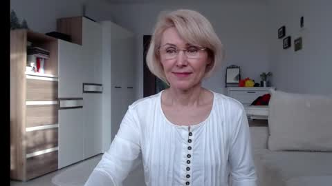Snapshot of jasmin18v chatting on February 2, 2025, 1:30 pm Jasmin room for people 40 online show from February 2, 2025, 1:30 pm