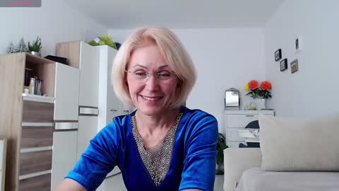Snapshot of jasmin18v chatting on September 29, 2025, 1:27 pm Jasmin room for people 40 online show from September 29, 2025, 1:27 pm