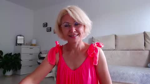 Snapshot of jasmin18v chatting on July 18, 2026, 1:26 pm Jasmin room for people 40 online show from July 18, 2026, 1:26 pm