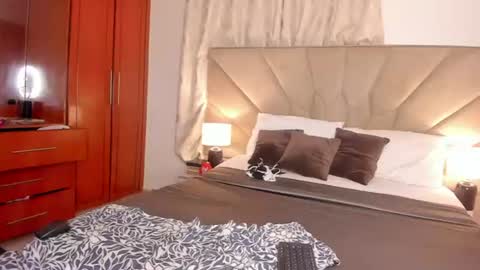 jasmin_melons online show from July 4, 2026, 3:13 am