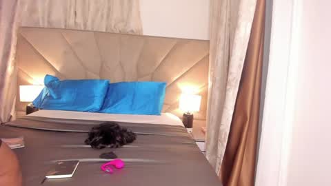jasmin_melons online show from July 29, 2026, 3:26 am
