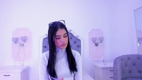 Snapshot of jasmine55__ chatting on January 3, 2025, 3:27 am Jasmine online show from January 3, 2025, 3:27 am