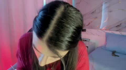 Snapshot of jasmine_hyper_1 chatting on January 13, 2025, 4:41 pm Jas online show from January 13, 2025, 4:41 pm