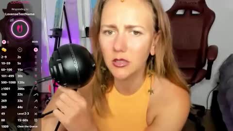 Jasmine Daze online show from November 28, 2025, 10:23 pm