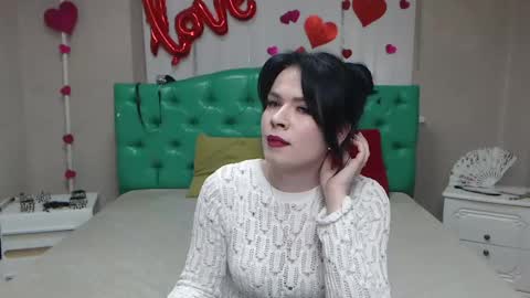 JasmineKouch online show from April 11, 2026, 7:45 am