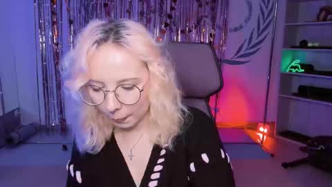 Jasmine online show from March 12, 2025, 9:34 am