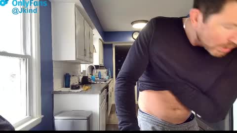 Snapshot of jason12692 chatting on March 2, 2025, 3:27 pm Jkind online show from March 2, 2025, 3:27 pm