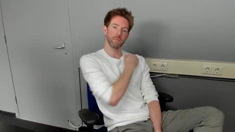 Snapshot of jasonberg29 chatting on February 20, 2025, 12:25 pm Jason online show from February 20, 2025, 12:25 pm