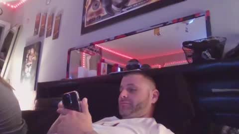 jasonestlack69 online show from February 18, 2025, 9:43 am