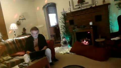 Snapshot of jasonreloaded694u chatting on December 21, 2024, 7:49 pm Jason online show from December 21, 2024, 7:49 pm