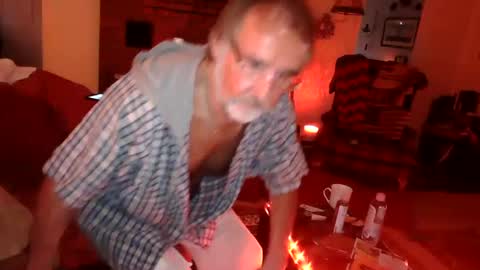 Snapshot of jasonreloaded694u chatting on March 1, 2025, 2:13 pm Jason online show from March 1, 2025, 2:13 pm