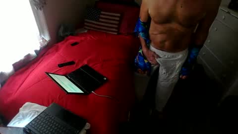 Snapshot of jasonreloaded694u chatting on September 28, 2025, 1:05 pm Jason online show from September 28, 2025, 1:05 pm