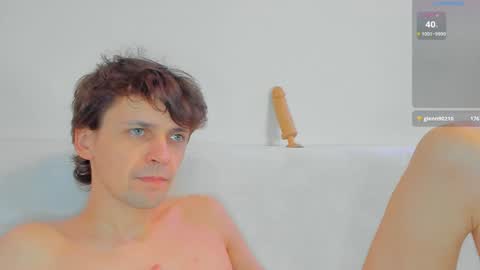 Snapshot of jasper_sun chatting on January 19, 2025, 1:10 am Jasper online show from January 19, 2025, 1:10 am