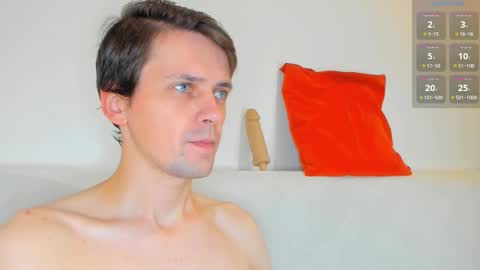 Snapshot of jasper_sun chatting on October 13, 2025, 9:04 pm Jasper online show from October 13, 2025, 9:04 pm