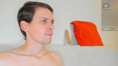 Snapshot of jasper_sun chatting on October 14, 2025, 9:26 pm Jasper online show from October 14, 2025, 9:26 pm