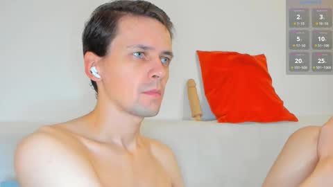 Snapshot of jasper_sun chatting on October 19, 2025, 9:37 pm Jasper online show from October 19, 2025, 9:37 pm