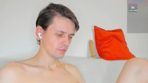 Snapshot of jasper_sun chatting on October 26, 2025, 9:10 pm Jasper online show from October 26, 2025, 9:10 pm