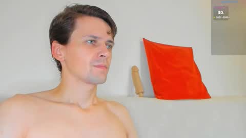 Snapshot of jasper_sun chatting on October 30, 2025, 8:53 pm Jasper online show from October 30, 2025, 8:53 pm