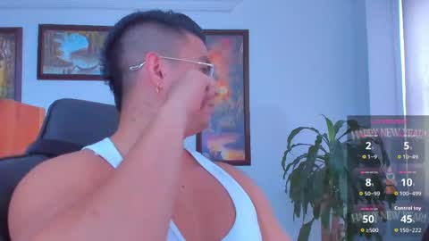 Snapshot of jasperbrooksx chatting on June 8, 2026, 1:33 pm JBrooksXx online show from June 8, 2026, 1:33 pm