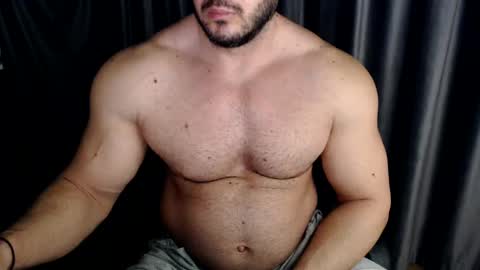 Snapshot of jasphermscl chatting on January 6, 2025, 1:31 am JaspherMscl online show from January 6, 2025, 1:31 am