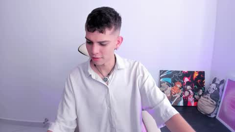 Snapshot of jasson___ chatting on December 18, 2025, 12:33 pm jasson___ online show from December 18, 2025, 12:33 pm