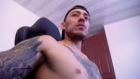 JKing  online show from April 24, 2026, 4:42 pm