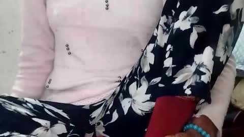 jasspreettt online show from December 16, 2024, 6:10 am