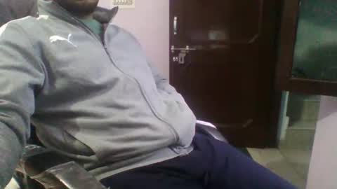 jatinpunjab234 online show from November 18, 2025, 9:25 am