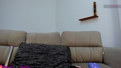 Snapshot of javi_8812 chatting on November 27, 2025, 1:07 am dani and javi online show from November 27, 2025, 1:07 am