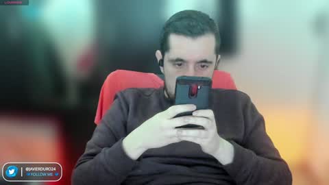 javierduro24 online show from January 1, 2025, 4:18 pm