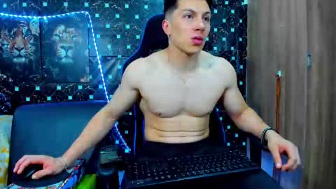 Snapshot of javiersexymann chatting on September 24, 2025, 1:20 am Javier online show from September 24, 2025, 1:20 am