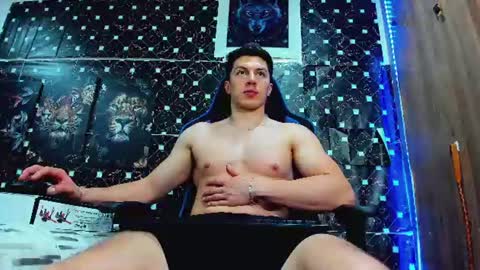 Snapshot of javiersexymann chatting on June 16, 2026, 4:59 am Javier online show from June 16, 2026, 4:59 am