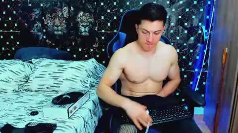 Javier online show from July 1, 2026, 6:04 am